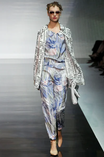 Look 29